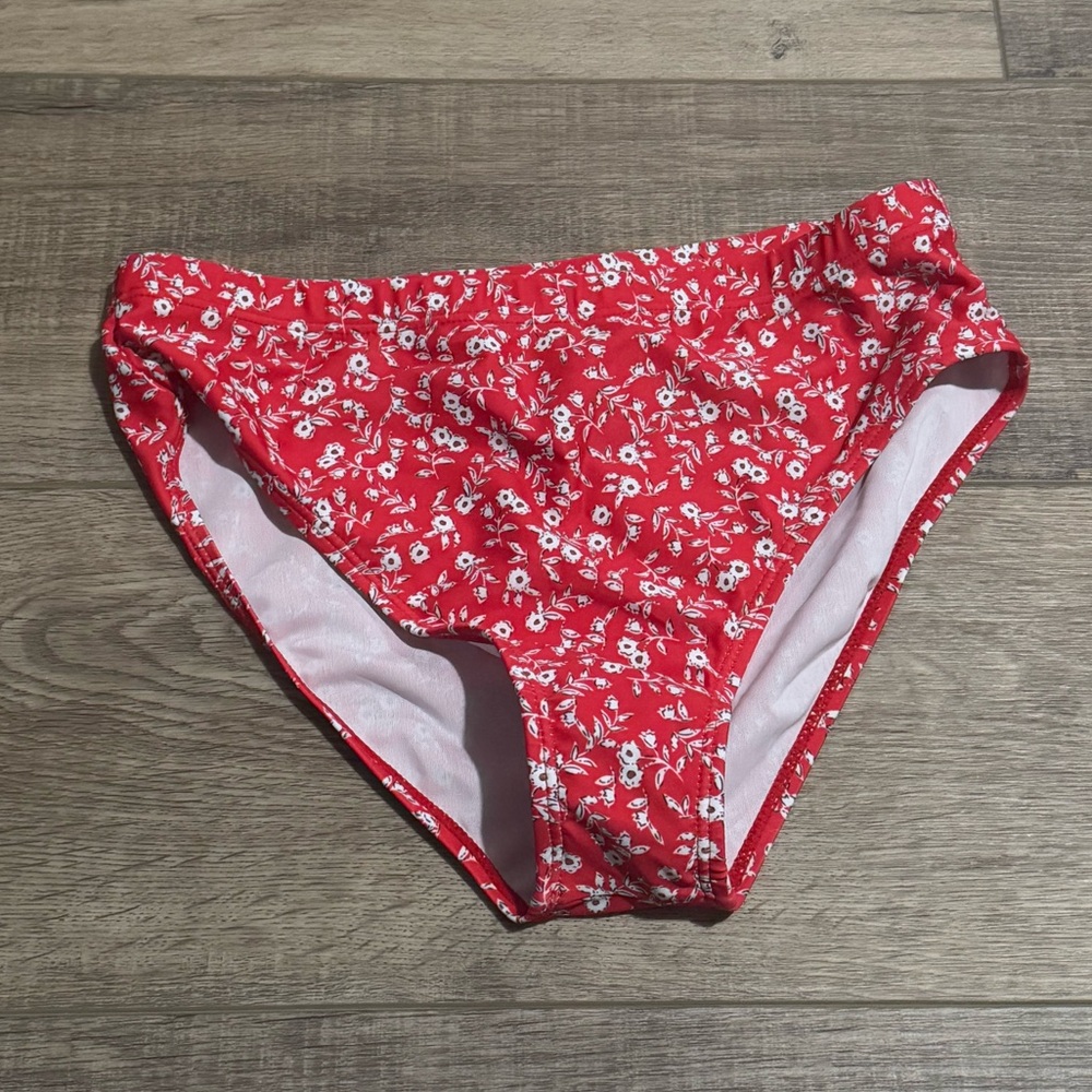 Women’s floral bathing suit bottoms